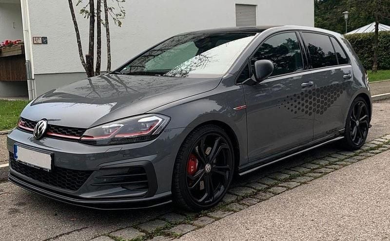 Gebraucht VW Golf VII GTI 290 PS (213 kW) 2019 Grau Limousine