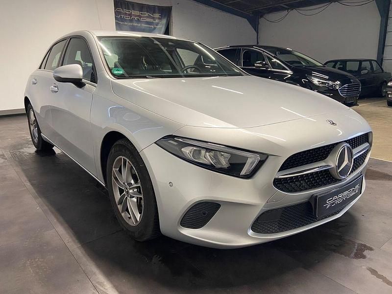 Gebraucht Mercedes A200 163 PS (119 kW) 2018 Silber Limousine
