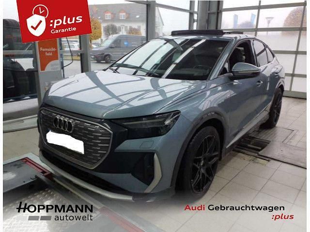 Geysirblau metallic Gebraucht 2021 Audi Q4 Sportback e-tron Ambiente SUV | 31.990 € (Fairer Preis) - Bild 1/3