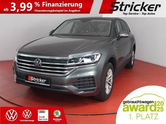 Gebraucht VW Touareg Basis 231 PS (169 kW) 2022 Siliziumgrau metallic (metallic) SUV