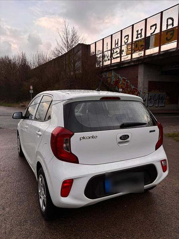 Gebraucht Kia Picanto 68 PS (50 kW) 2017 Weiß Kleinwagen