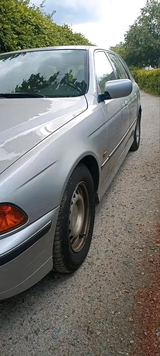 Gebraucht BMW 530 184 PS (135 kW) 1999 Silber Kombi