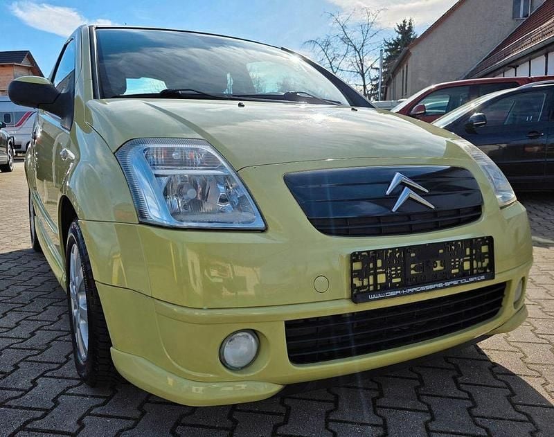 Gebraucht Citroën C2 VTR Sport 60 PS (44 kW) 2008 Gelb Kleinwagen