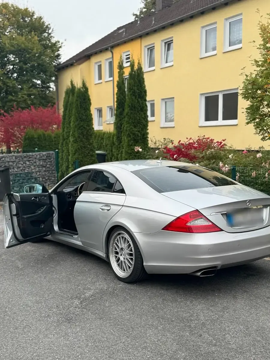 Gebraucht Mercedes CLS350 224 PS (164 kW) 2010 Grau Coupé