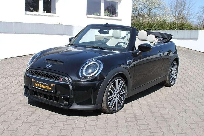 Schwarz Gebraucht 2021 Mini Cooper S Cabriolet Cabrio | 25.450 € (Fairer Preis) - Bild 1/3