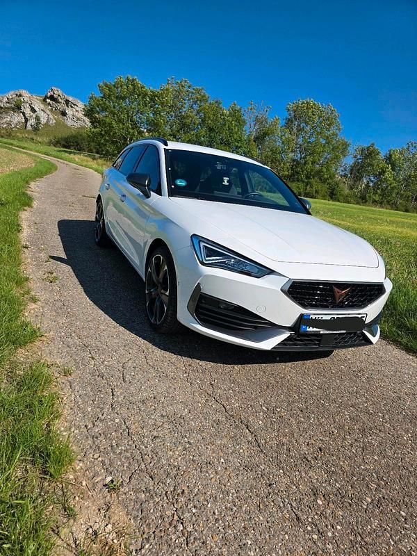 Gebraucht Cupra Leon 245 PS (180 kW) 2021 Weiß Kombi