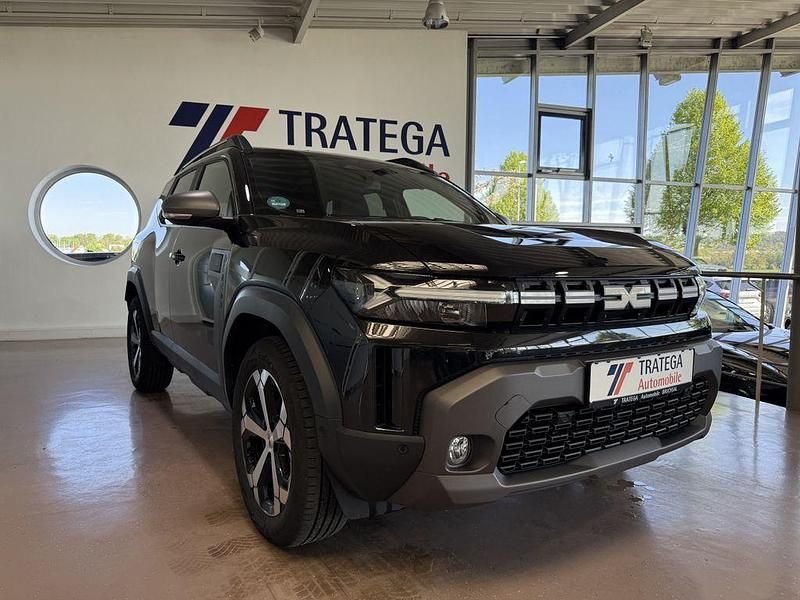 Schwarz Gebraucht 2025 Dacia Duster Journey SUV | 26.490 € (Fairer Preis) - Bild 1/4