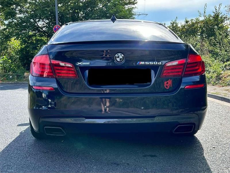 Gebraucht BMW M550 381 PS (280 kW) 2013 Schwarz Limousine