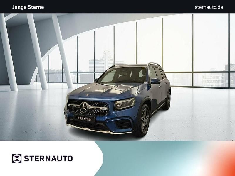 Metalliclack spektralblau Gebraucht 2024 Mercedes GLB220 AMG line SUV | 42.959 € (Guter Preis) - Bild 1/4
