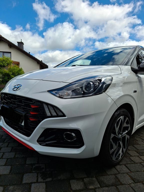 Weiß Gebraucht 2021 Hyundai i10 N Line Kleinwagen | 14.500 € (Fairer Preis) - Bild 1/4