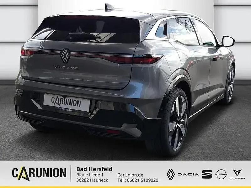Używany Renault Megane E-Tech Techno 96 kW (131 KM) 2024 Szary Sedan/Limuzyna
