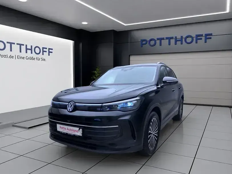 Gebraucht VW Tiguan Goal 131 PS (96 kW) 2025 Grenadillschwarz metallic SUV