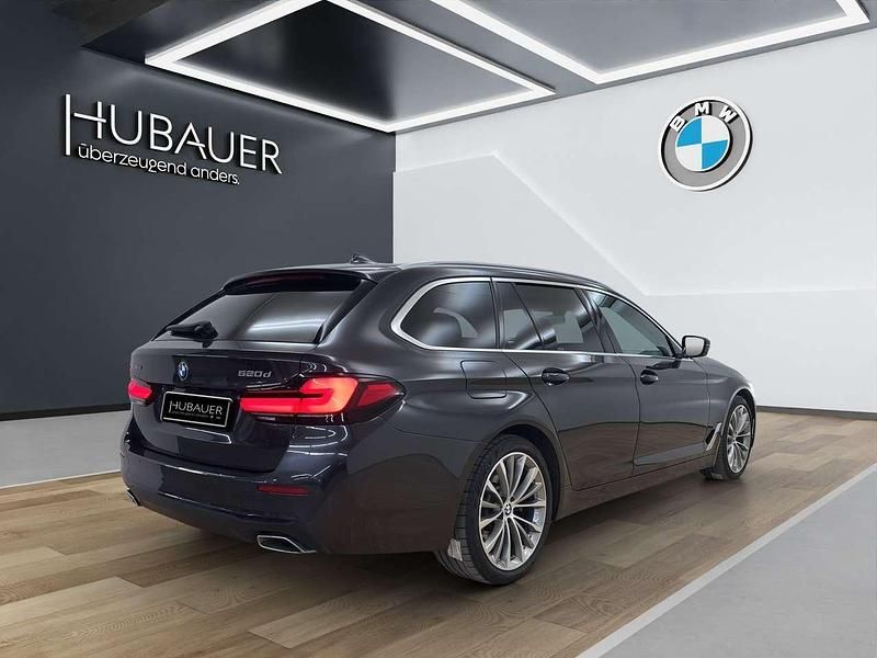 Occasion BMW 520 190 ch (139 kW) 2023 Gris Break