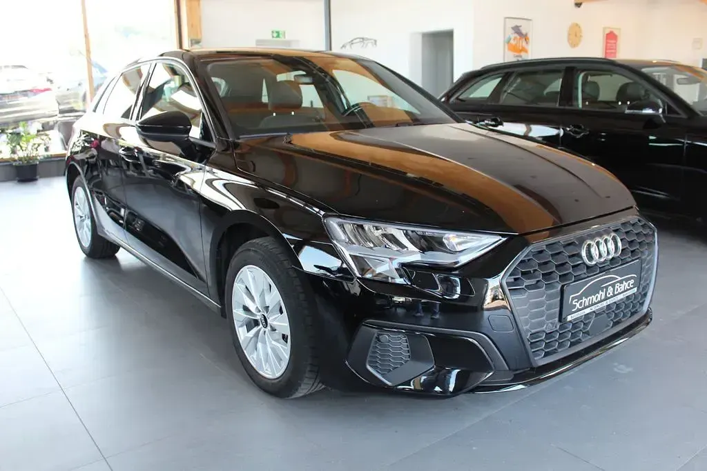 Gebraucht Audi A3 204 PS (150 kW) 2023 Brillantschwarz Limousine
