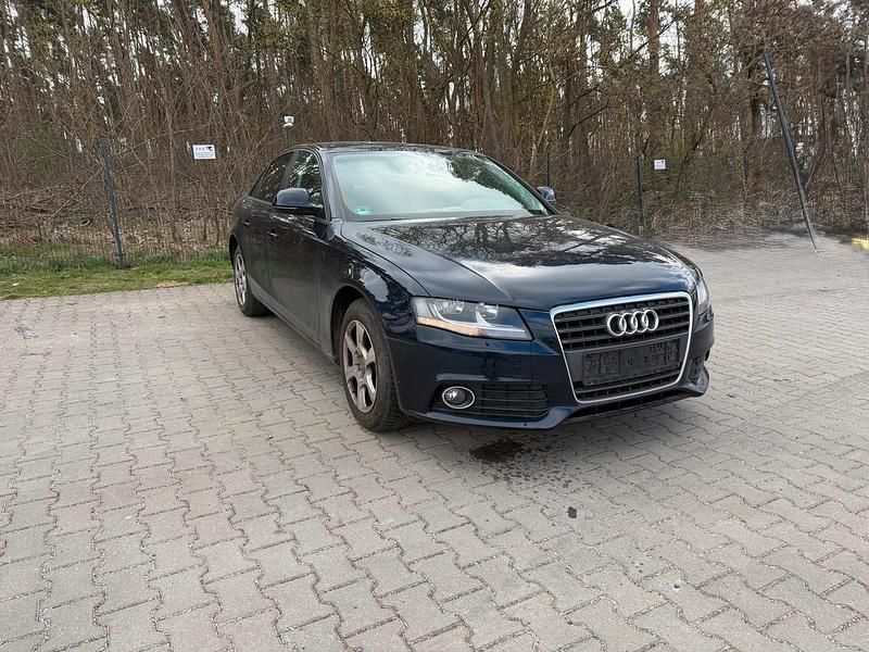 Gebraucht Audi A4 160 PS (117 kW) 2008 Blau Limousine