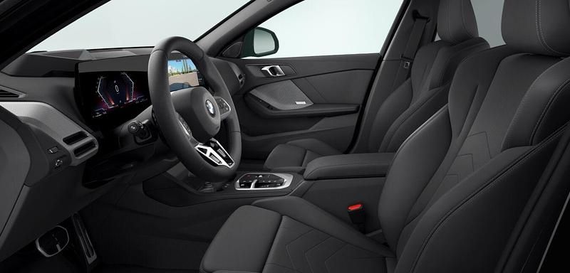 Gebraucht BMW 123 Shadowline 218 PS (160 kW) 2025 Schwarz Kleinwagen