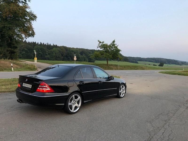 Gebraucht Mercedes C320 AMG 224 PS (164 kW) 2005 Schwarz Limousine