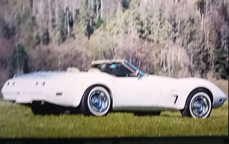Weiß Gebraucht 1974 Corvette C3 Cabrio | 25.000 € - Bild 1/4