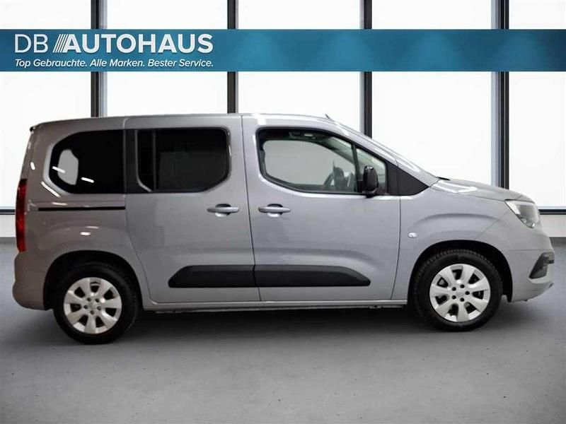 Gebraucht Opel Combo Life Elegance 131 PS (96 kW) 2022 Silber Van / Kleinbus