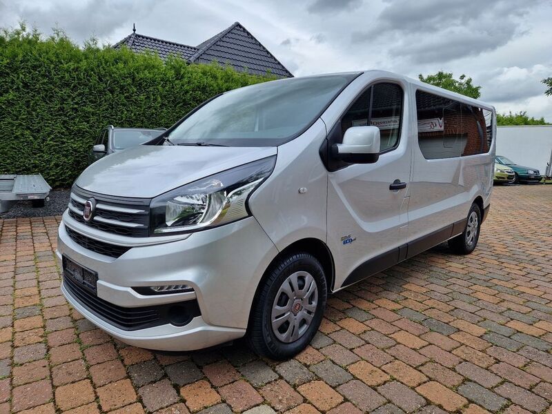 Silber Gebraucht 2018 Fiat Talento Family Van | 21.000 € (Fairer Preis) - Bild 1/4
