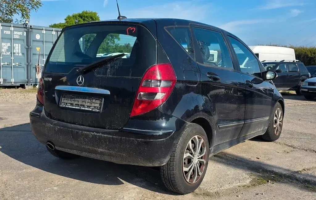 Gebraucht Mercedes A170 Avantgarde 116 PS (85 kW) 2005 Schwarz Limousine