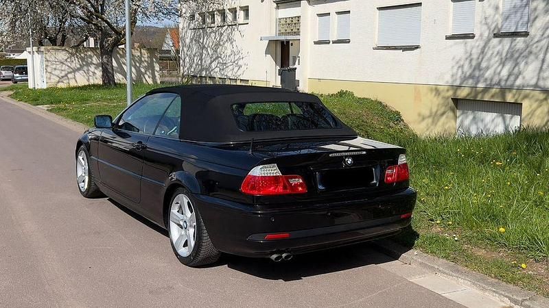 Gebraucht BMW 325 Performance 192 PS (141 kW) 2004 Schwarz Cabrio