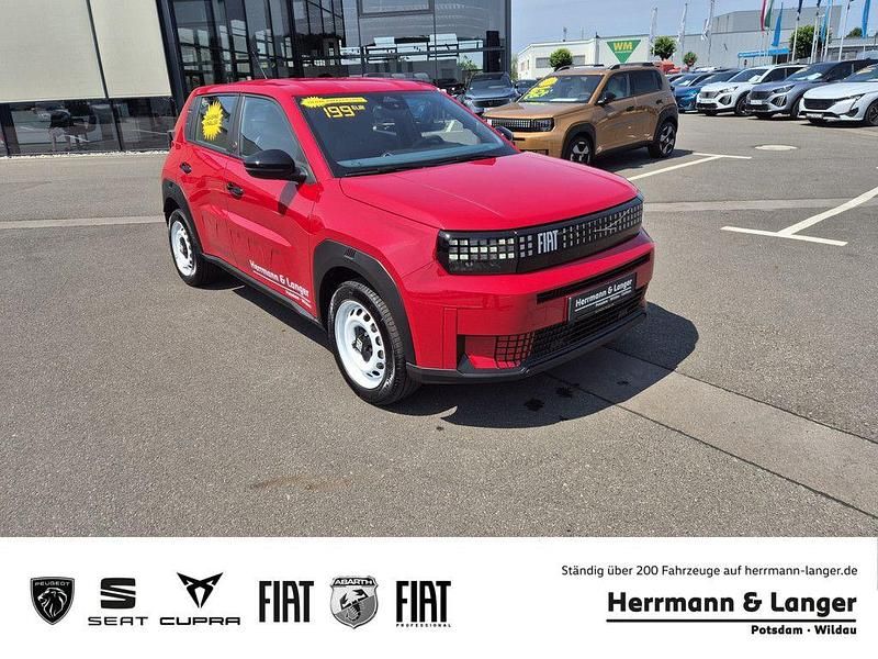 Rot Neu 2025 Fiat Grande Panda Red SUV | 23.689 € - Bild 1/4