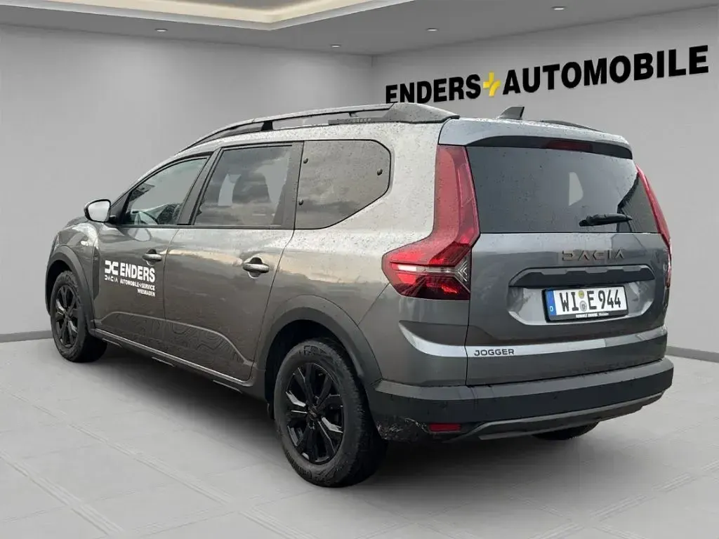 Gebraucht Dacia Jogger Extreme 91 PS (66 kW) 2024 Dolomitgrau Van / Kleinbus