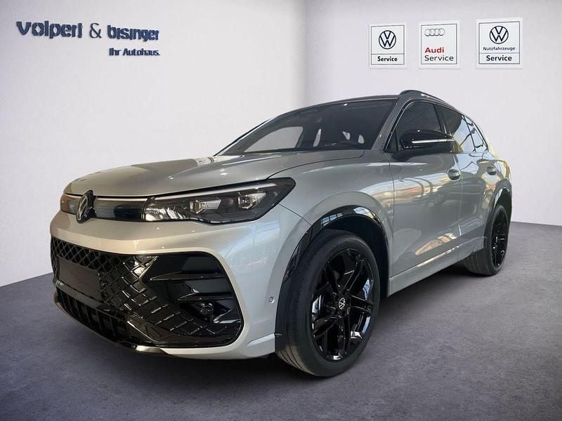 Oyster silver metallic Neu 2025 VW Tiguan R-line SUV | 45.940 € (Guter Preis) - Bild 1/4