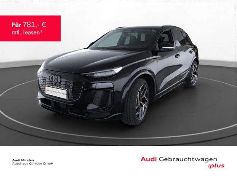 Mythosschwarz metallic Gebraucht 2025 Audi Q6 e-tron Ambiente SUV | 75.880 € (Teuer) - Bild 1/3