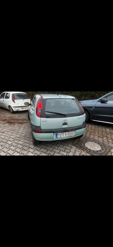 Gebraucht Opel Corsa 75 PS (55 kW) 2003 Grün Kleinwagen