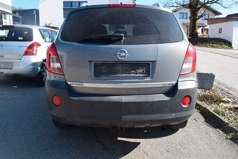 Gebraucht Opel Antara Design Edition 163 PS (119 kW) 2012 Grau SUV