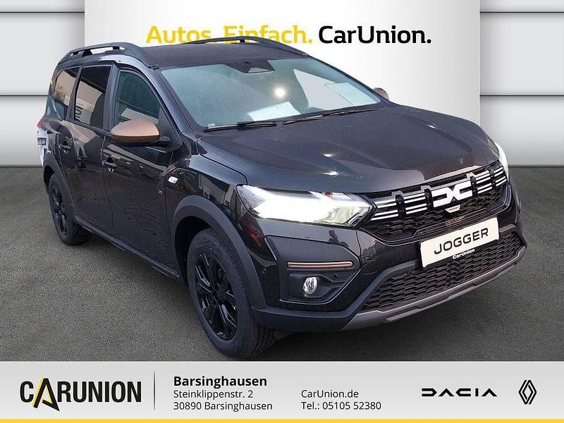 Neu Dacia Jogger Extreme 94 PS (69 kW) 2025 Perlmuttschwarz metallic Van / Kleinbus
