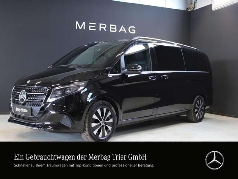 Obsidianschwarz metallic Gebraucht 2024 Mercedes V300 Avantgarde Van / Kleinbus | 69.960 € (Guter Preis) - Bild 1/4