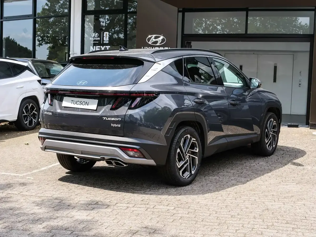 Neu Hyundai Tucson Prime 238 PS (175 kW) 2025 Ecotronic grey SUV