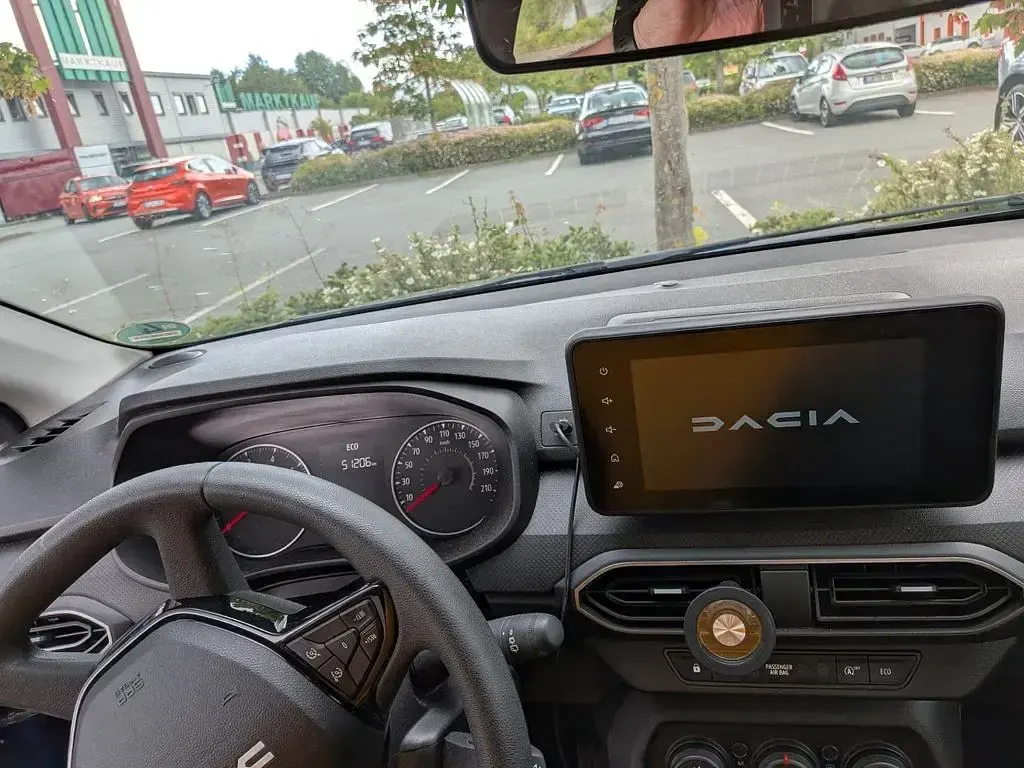 Gebraucht Dacia Sandero Expression 91 PS (66 kW) 2023 Blau Limousine