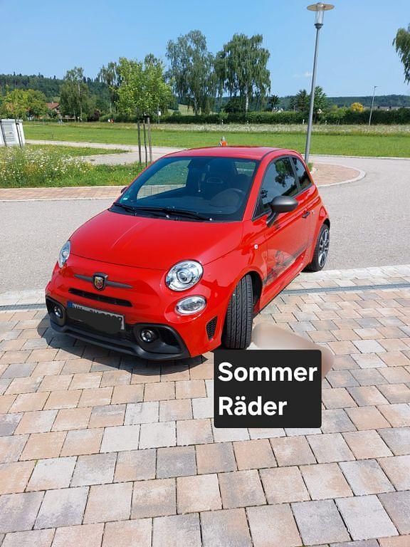 Gebraucht Abarth 595 Turismo 165 PS (121 kW) 2024 Rot Kleinwagen
