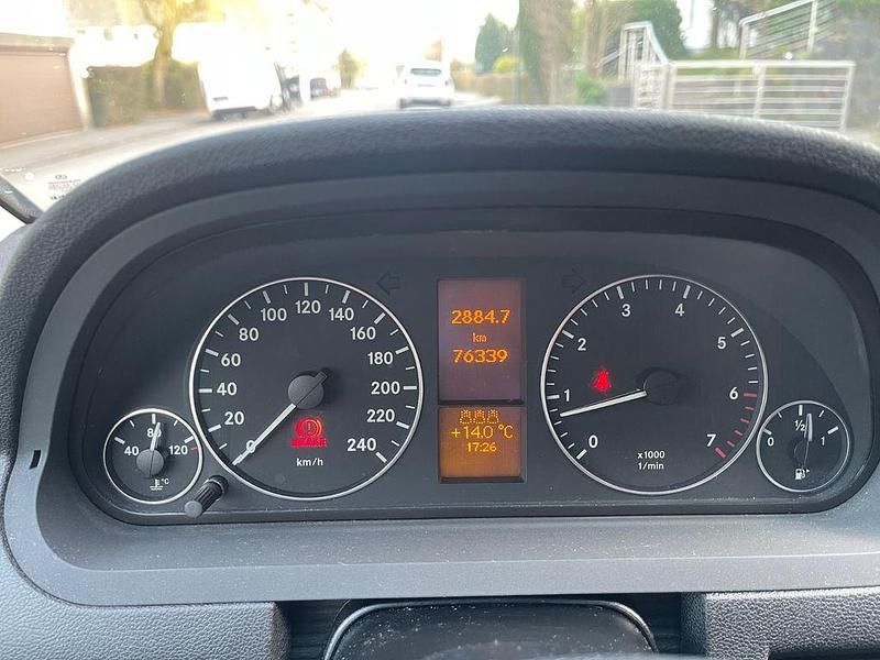 Gebraucht Mercedes A150 95 PS (69 kW) 2008 Schwarz Limousine