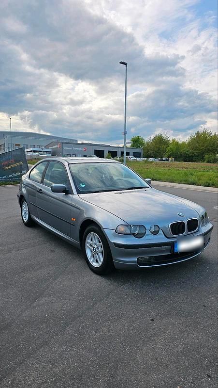 Gebraucht BMW 316 115 PS (84 kW) 2003 Grau Coupé