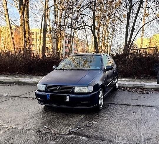 Gebraucht VW Polo 60 PS (44 kW) 1998 Blau Kleinwagen