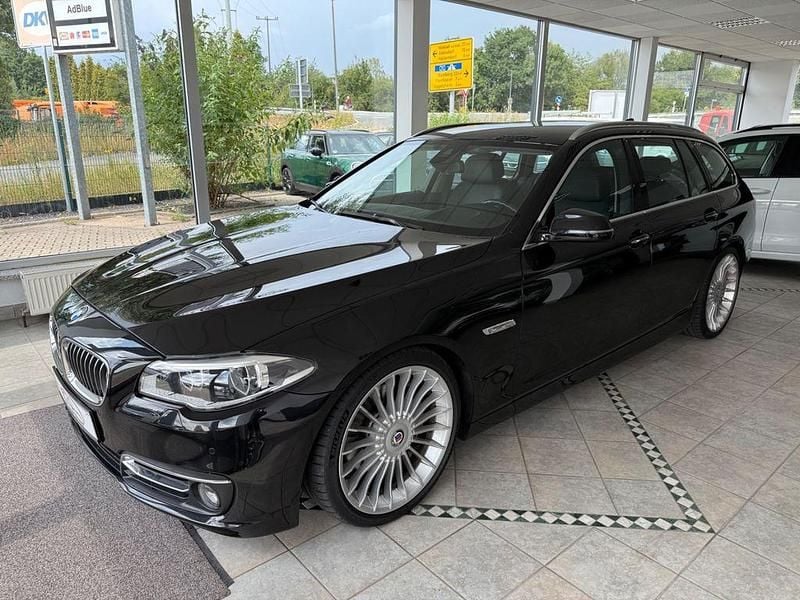 Schwarz Gebraucht 2016 BMW 535 Luxury Line Kombi | 24.299 € - Bild 1/4