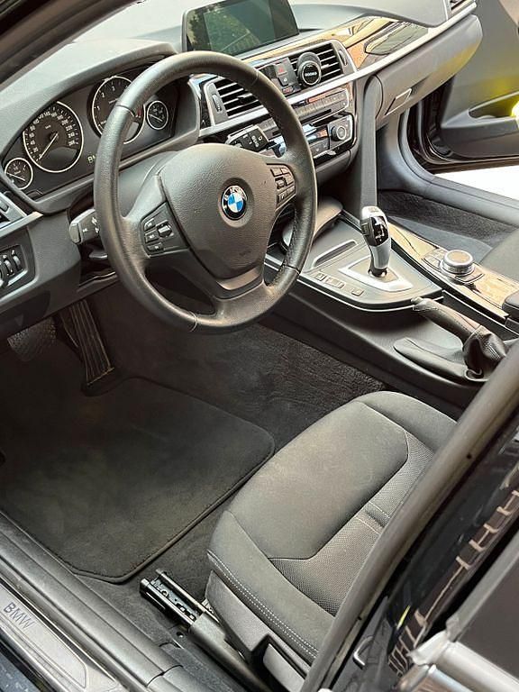 Gebraucht BMW 320 Advantage 190 PS (139 kW) 2019 Schwarz Kombi