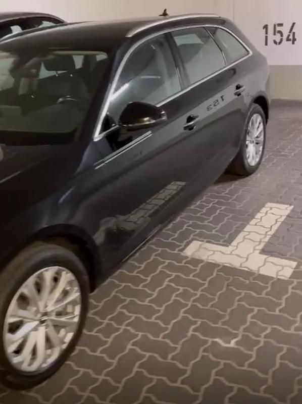 Używany Audi A4 190 KM (139 kW) 2017 Czarny Kombi