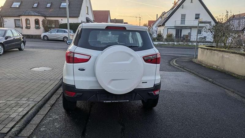 Gebraucht Ford Ecosport Trend 125 PS (91 kW) 2015 Weiß SUV