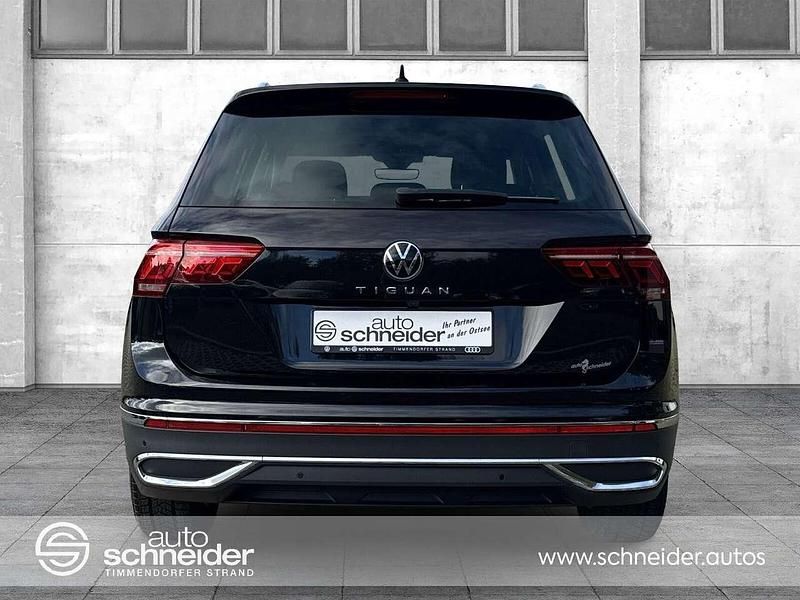 Gebraucht VW Tiguan Elegance 150 PS (110 kW) 2021 Schwarz SUV
