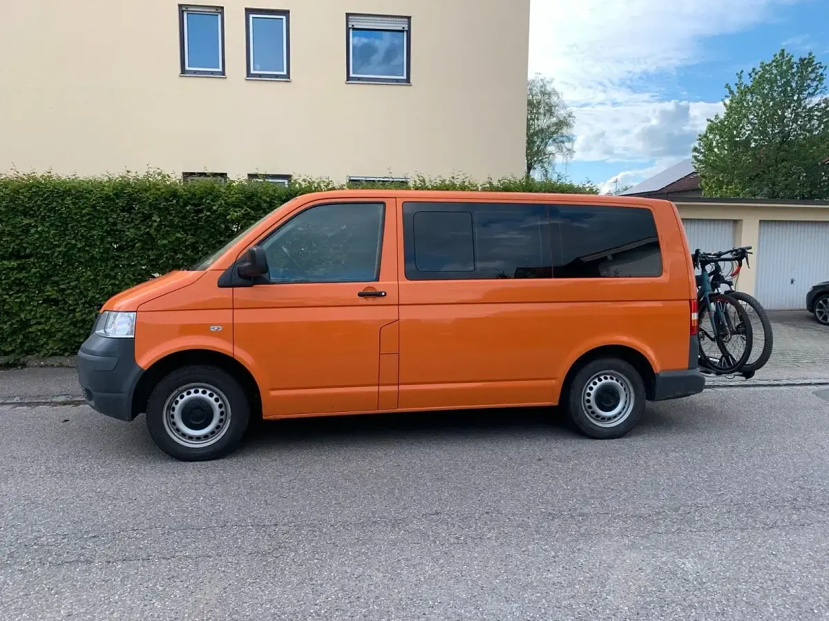 Usata VW Transporter 84 CV (61 kW) 2009 Arancione Furgone