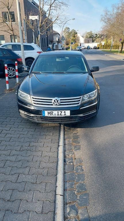 Gebraucht VW Phaeton 245 PS (180 kW) 2013 Schwarz Limousine