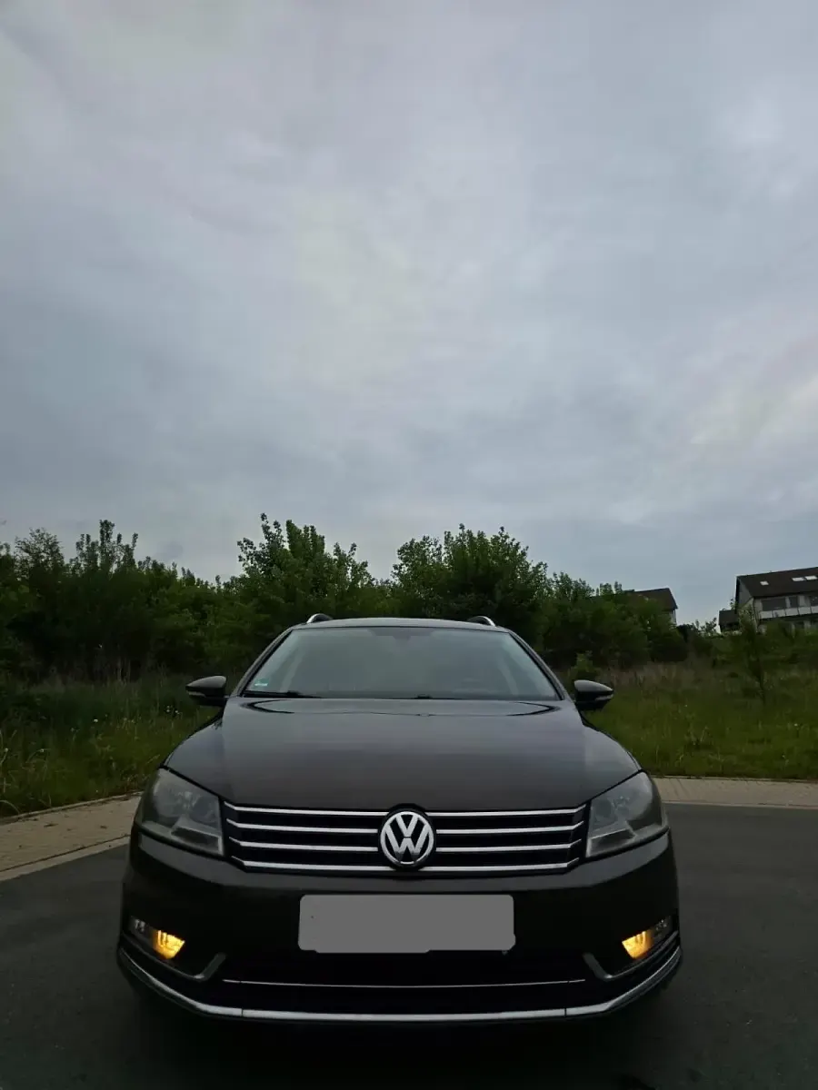 Używany VW Passat 211 KM (155 kW) 2012 Brązowy Kombi