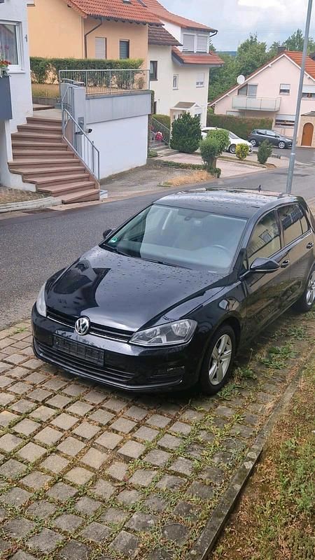 Schwarz Gebraucht 2013 VW Golf VII Limousine | 8.000 € (Fairer Preis) - Bild 1/4