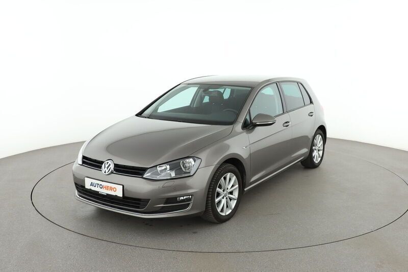 Grau Gebraucht 2016 VW Golf VII LOUNGE Limousine | 10.690 € (Guter Preis) - Bild 1/4